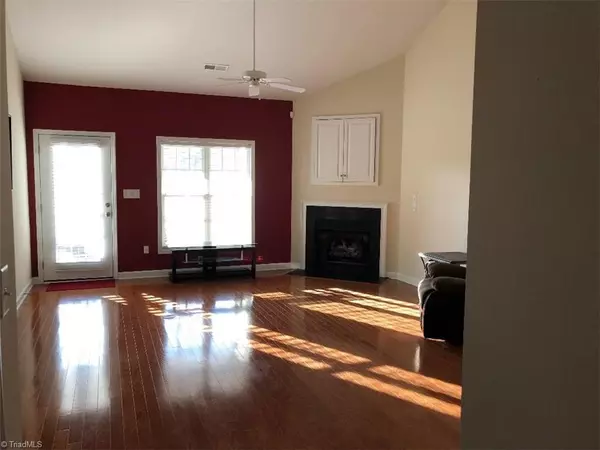 Winston Salem, NC 27127,492 Collingswood DR