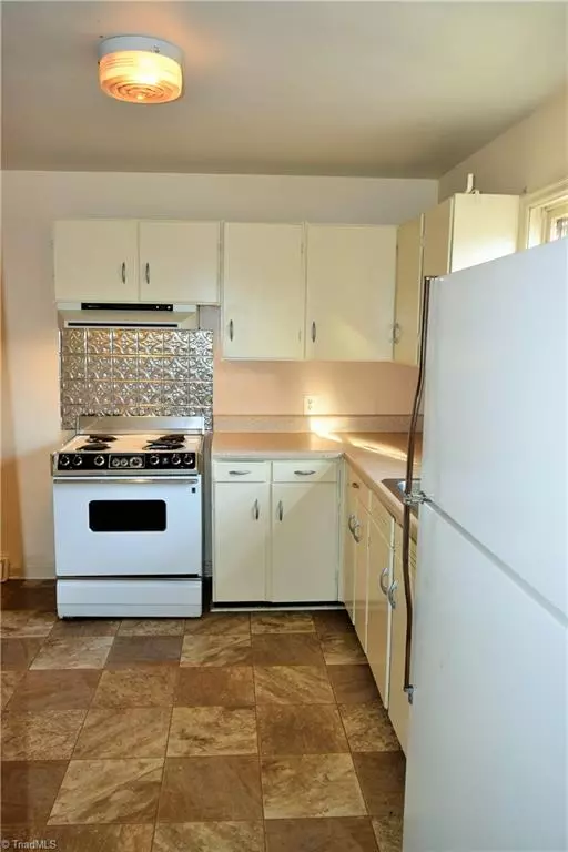 Madison, NC 27025,115 Jones TRL