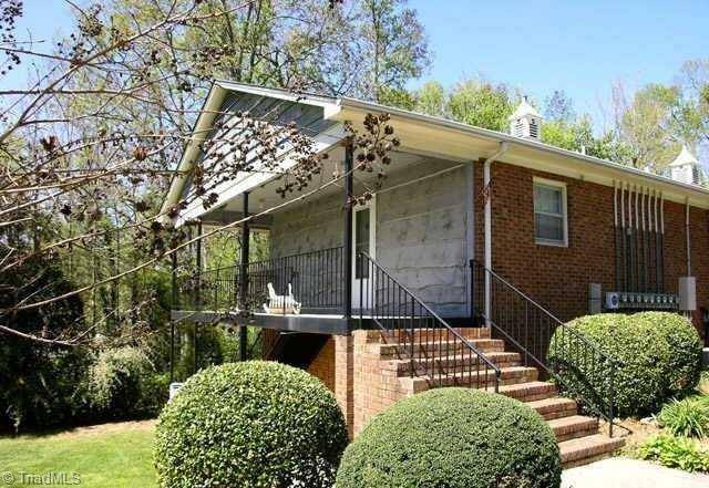 High Point, NC 27260,615 Hendrix ST