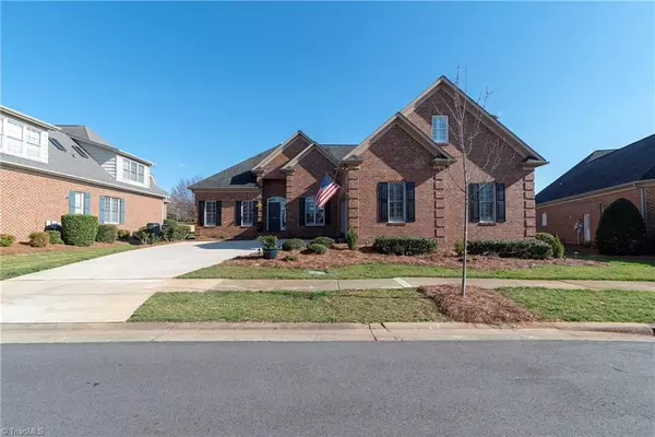 343 Orchard Park DR, Bermuda Run, NC 27006