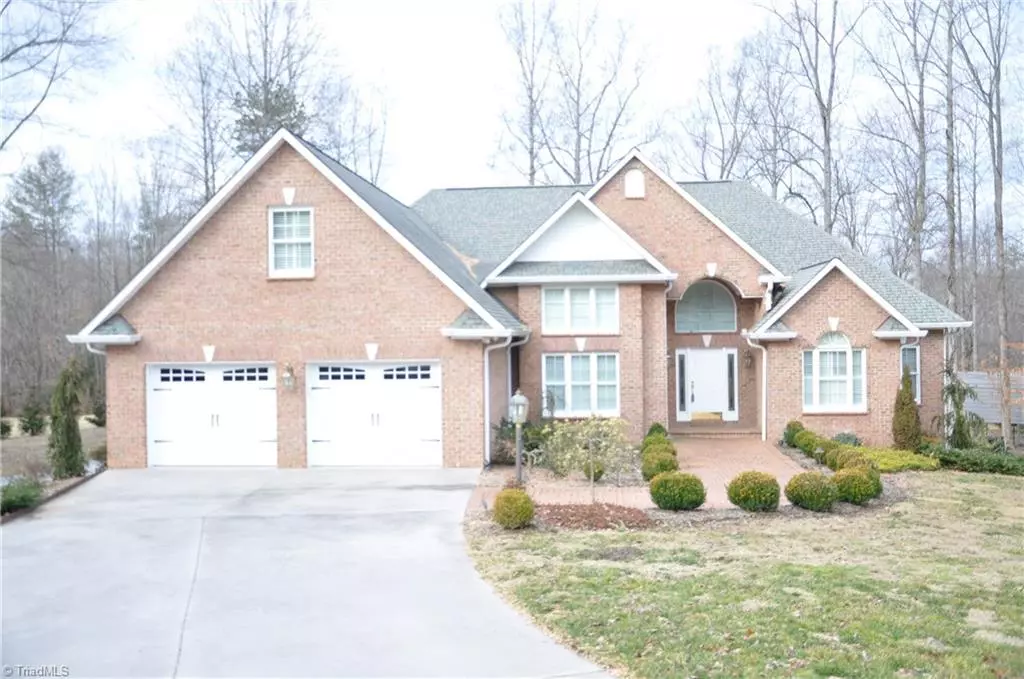 Wilkesboro, NC 28697,259 N Quail CIR