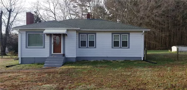 878 Gray RD, Lexington, NC 27292