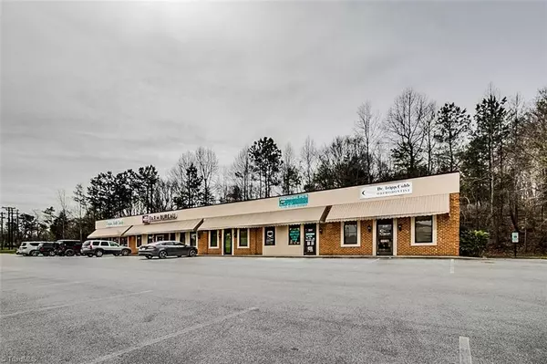 Randleman, NC 27317,205-215 W Naomi ST