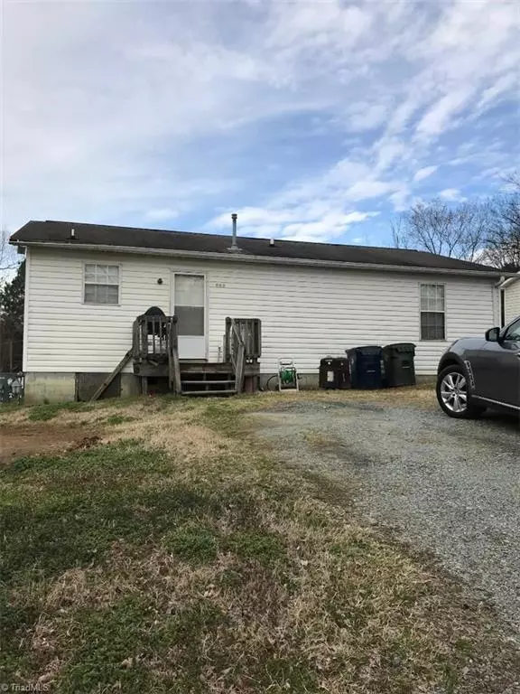 204 Cecil ST, Lexington, NC 27292