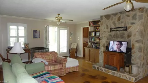 Summerfield, NC 27358,8106 Windspray DR