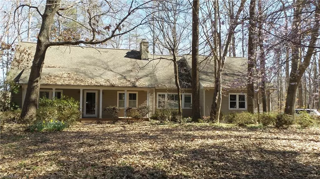 Summerfield, NC 27358,8106 Windspray DR