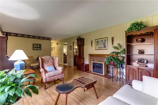 Summerfield, NC 27358,1215 Scalesville RD