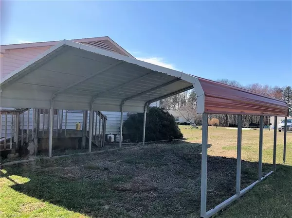 Summerfield, NC 27358,205 Dovefield DR