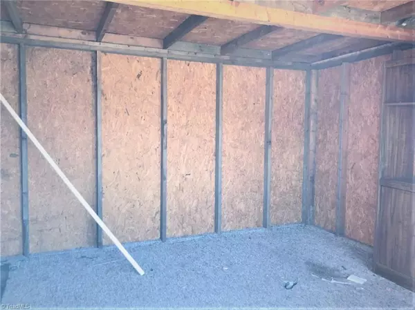 Summerfield, NC 27358,205 Dovefield DR