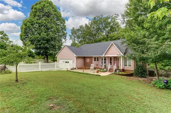 Eden, NC 27288,594 Pierce ST S