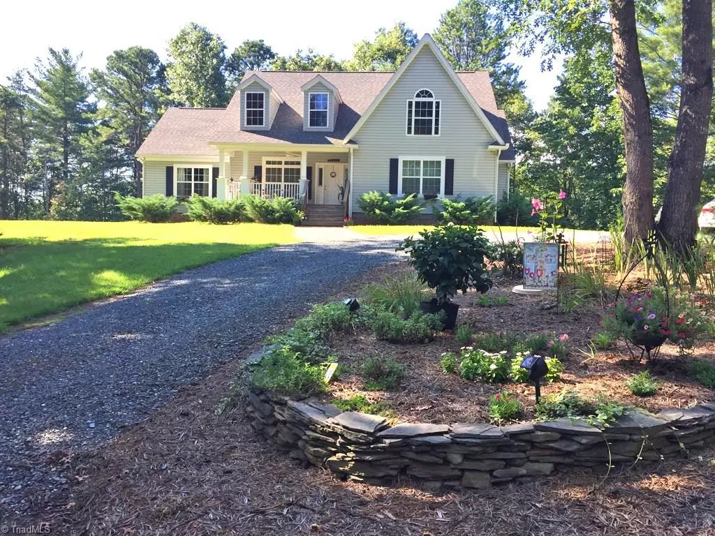 Wilkesboro, NC 28697,656 Ridge LN