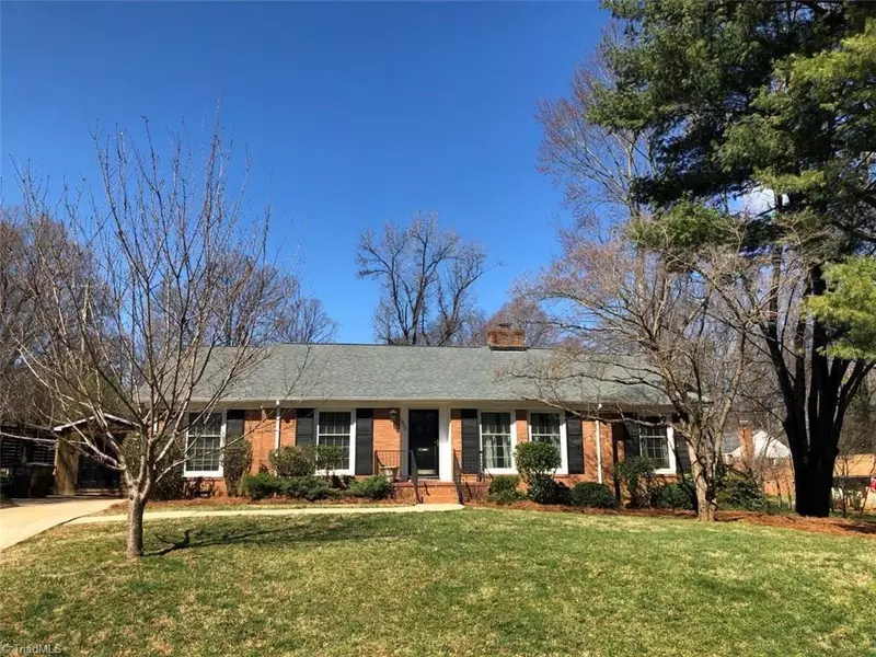 2800 Northampton DR, Greensboro, NC 27408