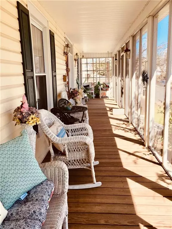 Mount Airy, NC 27030,308 W Church ST