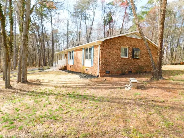 Belews Creek, NC 27009,9075 Mibeck RD