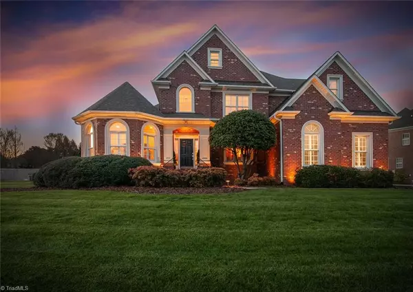 4361 Ashton Oaks CT, High Point, NC 27265