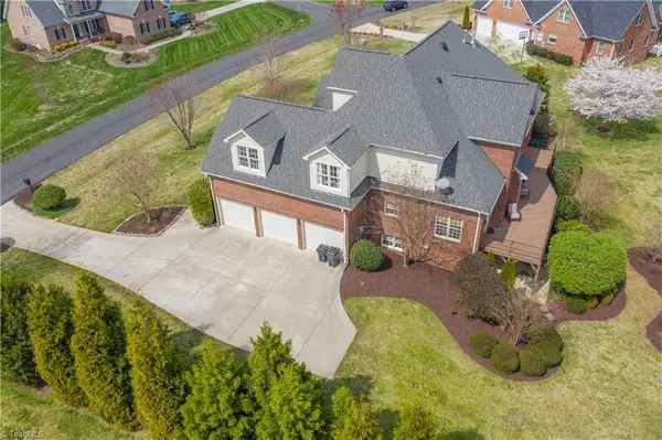 Oak Ridge, NC 27310,5626 Cape Fox DR