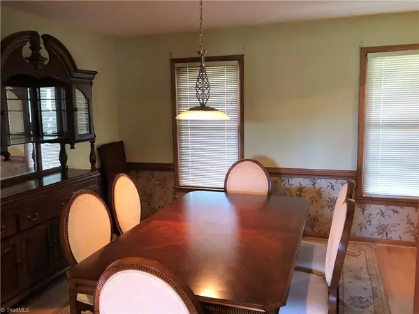 Kernersville, NC 27284,1300 Linview DR