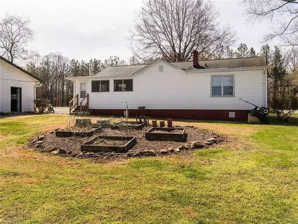 Reidsville, NC 27320,1191 Flat Rock RD