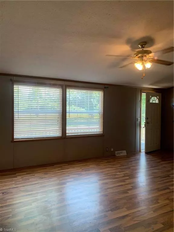 Hays, NC 28635,1143 Shumate Mountain RD