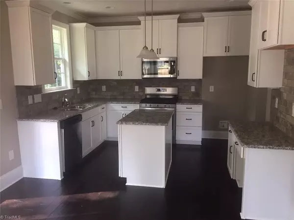 Oak Ridge, NC 27310,6913 Lot 9 River Gate CT