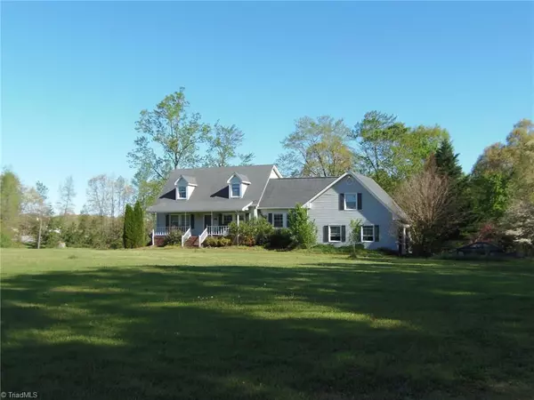 1657 Brown RD, Summerfield, NC 27358