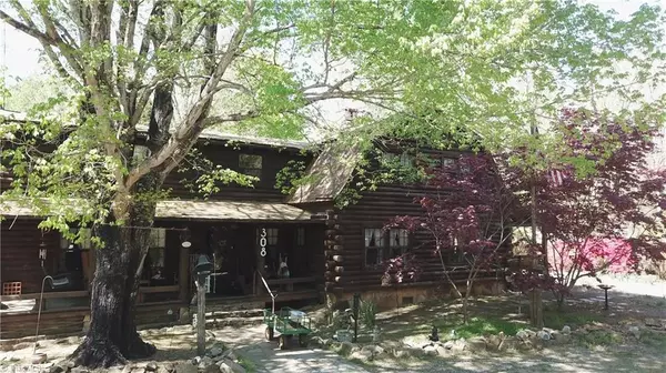 308 Bethany Woods DR, Summerfield, NC 27358