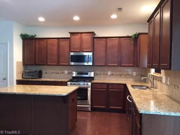 Mebane, NC 27302,711 Fairway DR