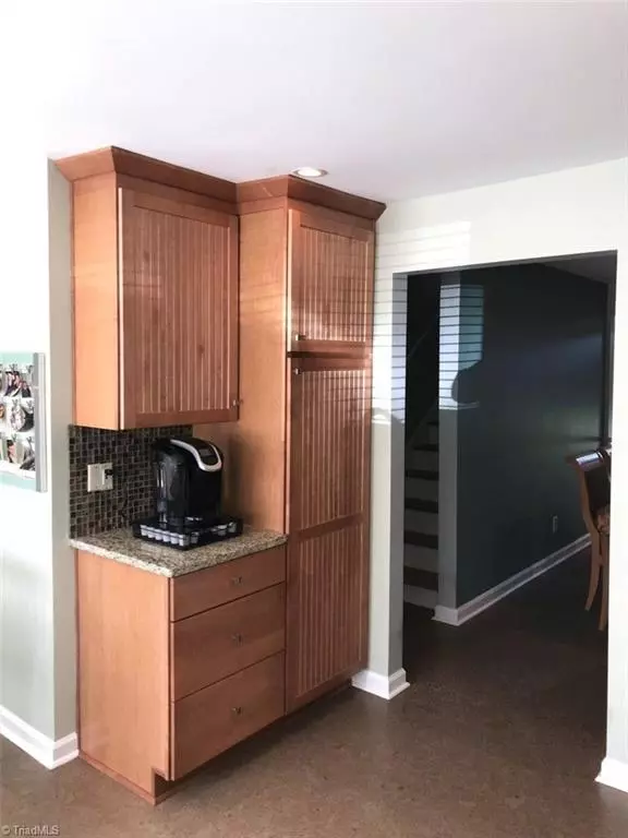 High Point, NC 27265,1945 Eastchester DR #B