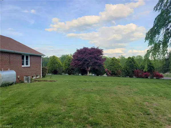 Roaring River, NC 28669,4029 Byrd RD