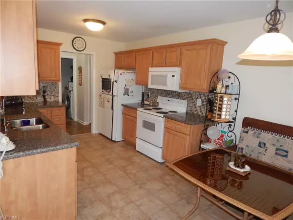 Summerfield, NC 27358,5906 Highland Grove DR