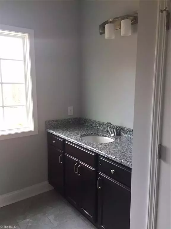 Summerfield, NC 27358,5772 Highland Grove DR #41