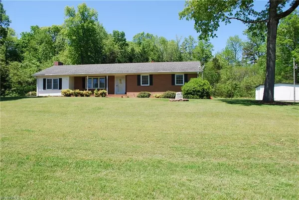 1033 Howell RD, Mocksville, NC 27028