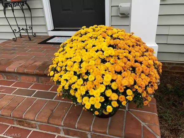 King, NC 27021,316 Cotswold LN