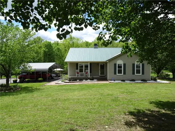 416 E Sheraton Park RD, Pleasant Garden, NC 27313