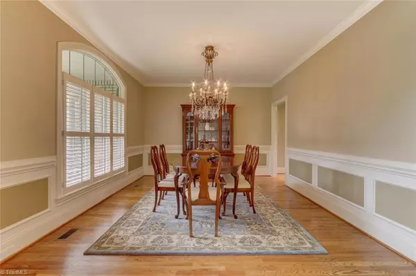 Oak Ridge, NC 27310,6305 Nesting WAY