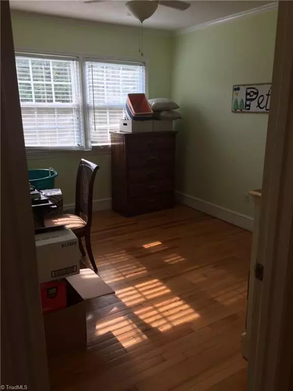 Stoneville, NC 27048,160 Landors DR