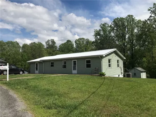 574 Blue Ridge AVE, Elkin, NC 28621