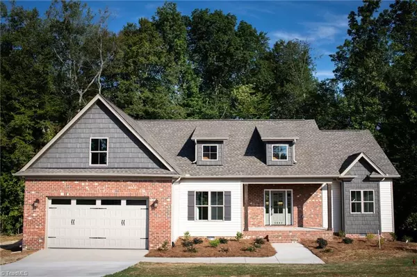 5602 Ashview CT, Summerfield, NC 27358