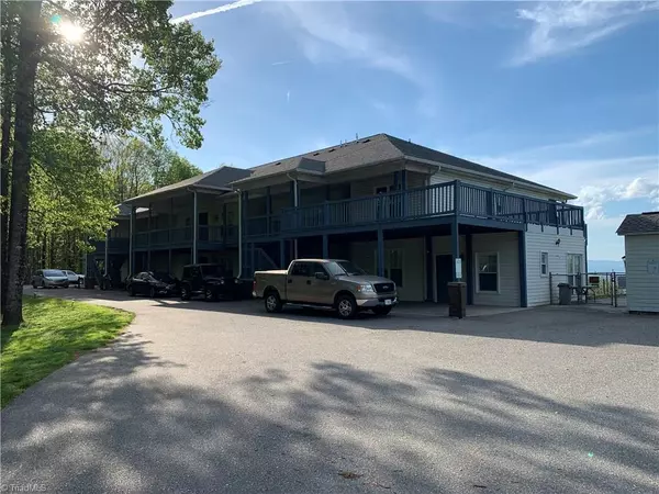 North Wilkesboro, NC 28659,267 Laurel LN #F