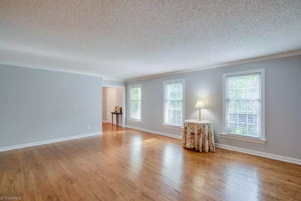 Pfafftown, NC 27040,1220 Whispering Wind DR