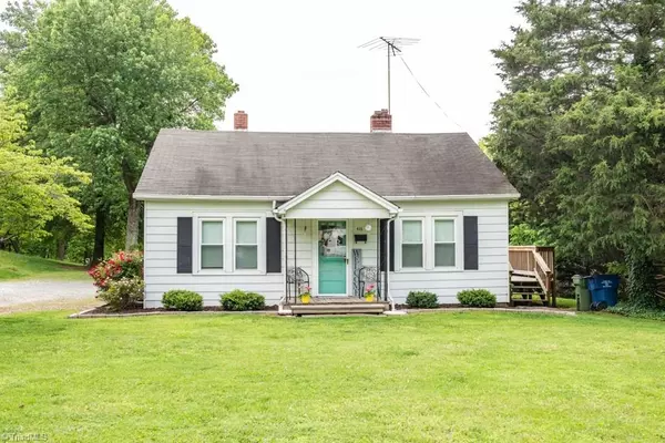 435 Culbert ST, Mount Airy, NC 27030