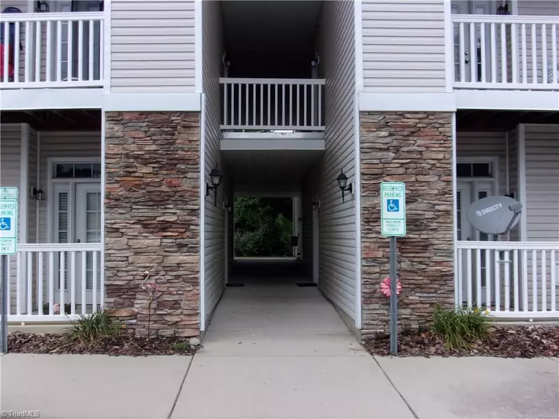 3010 Winston DR #Unit 80, Burlington, NC 27215