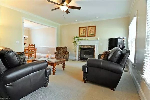 Oak Ridge, NC 27310,7496 Bethel View CT