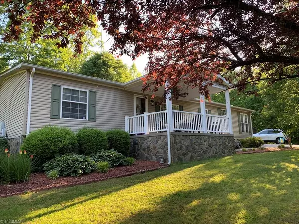 130 Blue Bird Hill RD, Millers Creek, NC 28651