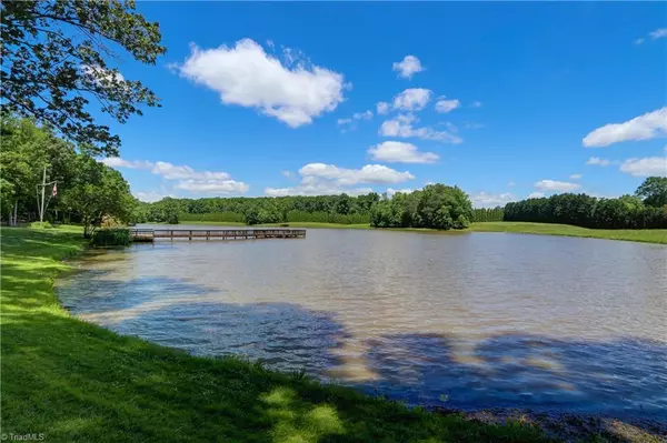 117 Southern C S TRL, Summerfield, NC 27358