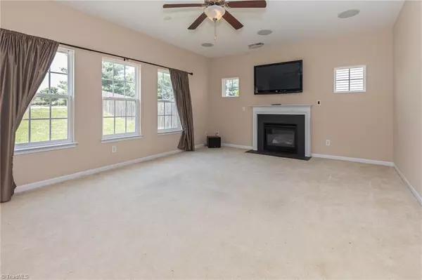 Whitsett, NC 27377,6608 Barton Creek DR