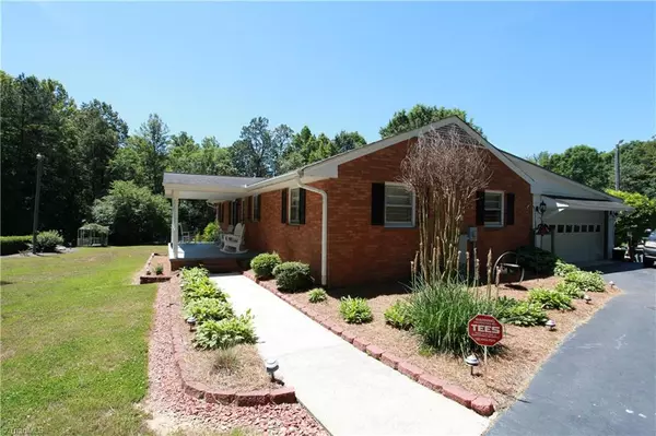 Oak Ridge, NC 27310,7901 Alcorn RD