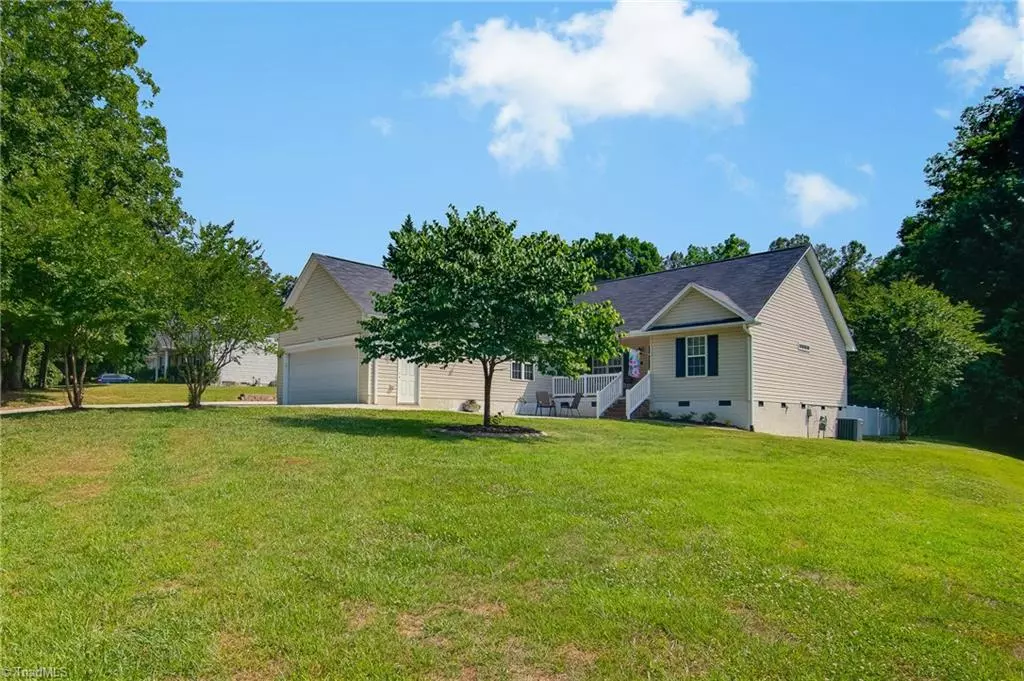 Oak Ridge, NC 27310,7504 Keating DR