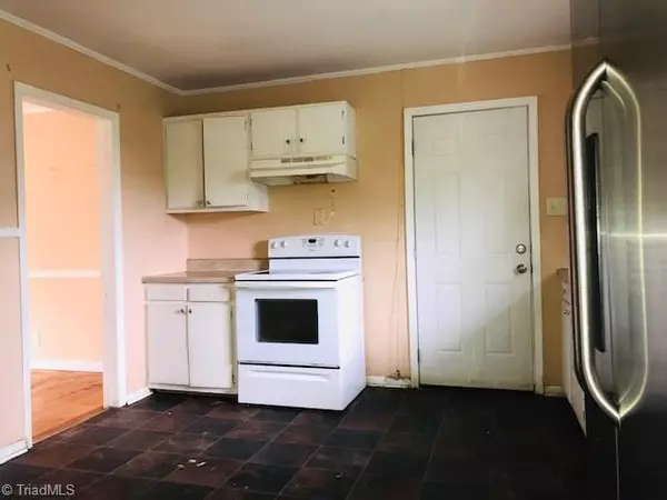 Greensboro, NC 27405,1600 Wolfe RD