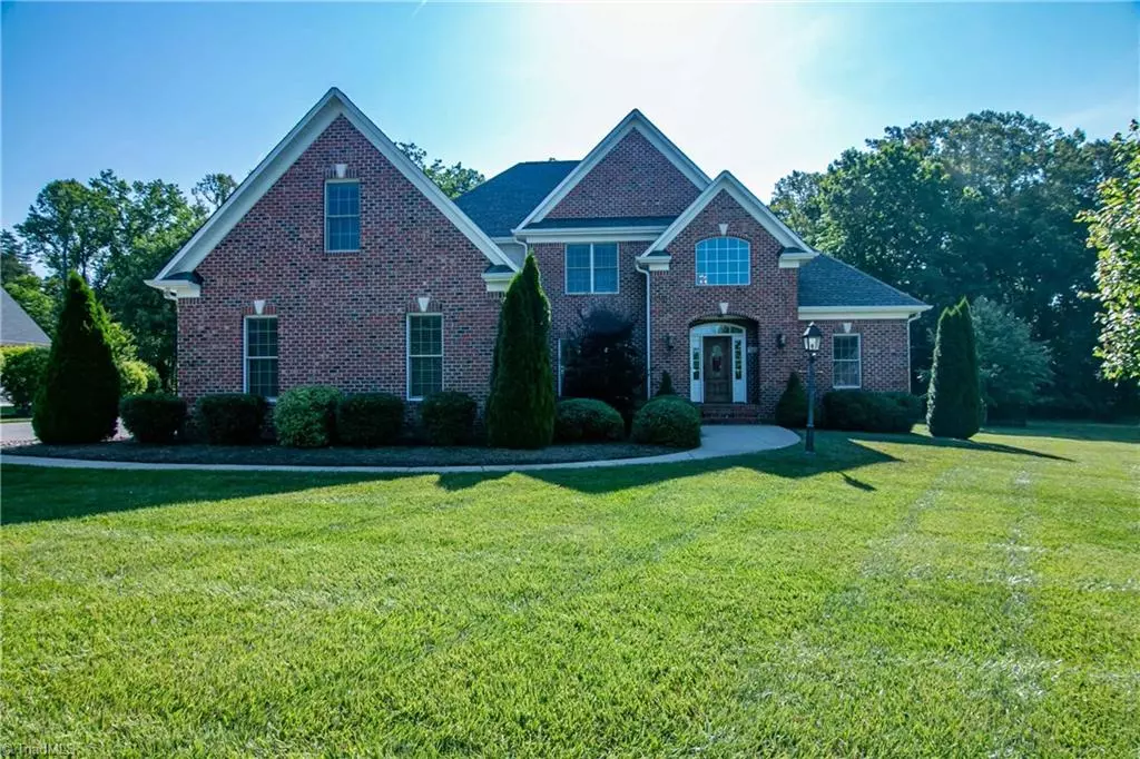 Oak Ridge, NC 27310,7022 Carriage Cove DR